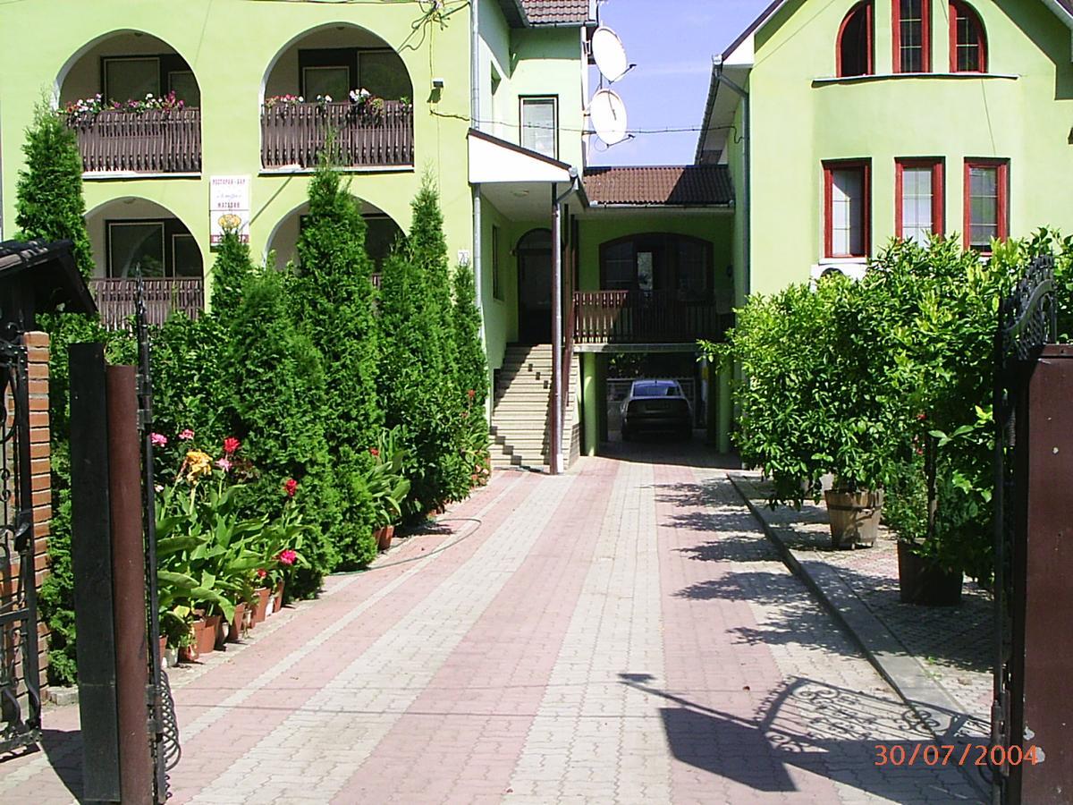 Hotel Alfa Irlyava Εξωτερικό φωτογραφία