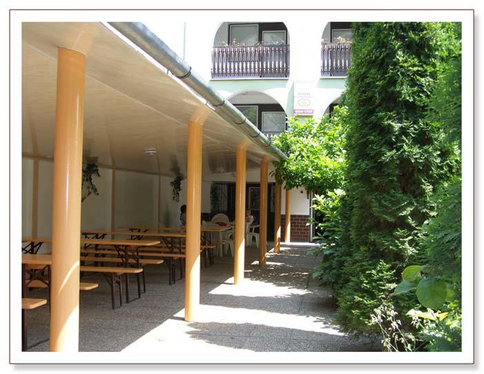 Hotel Alfa Irlyava Εξωτερικό φωτογραφία